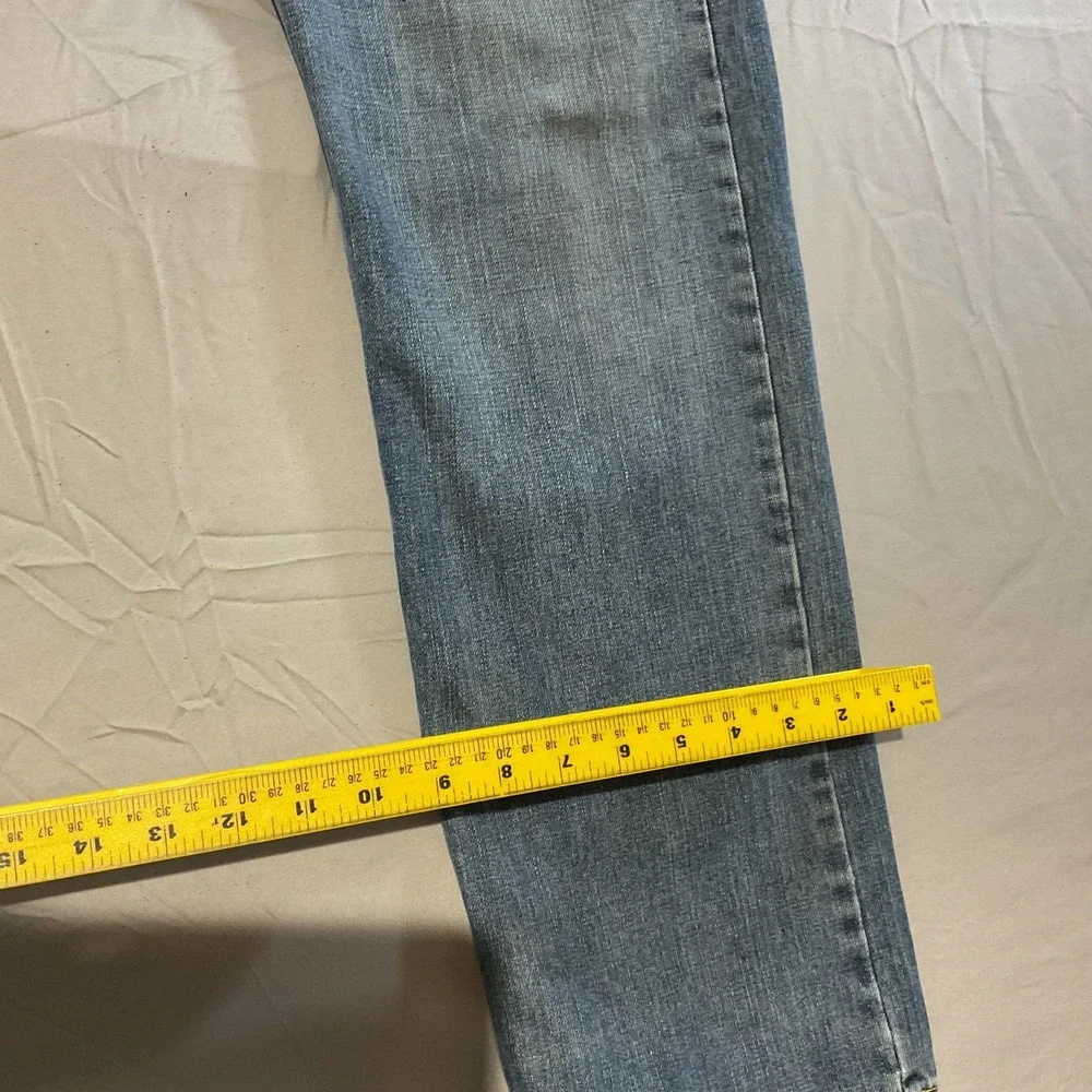 Levi's 505 Regular Fit Men's Jeans 33x32 Blue Denim Straight Leg Zip Fly Classic